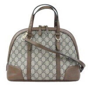 Gucci GG Supreme nice dome bag